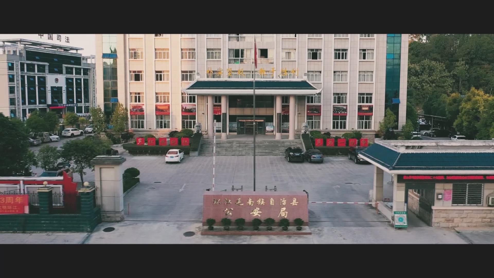 �����������ҳϾ���  ���������Ž�